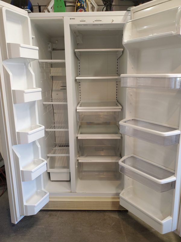 Refrigerator Kenmore  106.442626