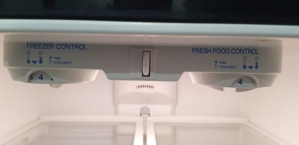 Refrigerator Magic Chef Ctb1826aru