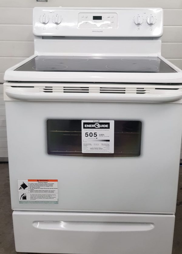 Electrical Stove Frigidaire Cfef3014lwf!