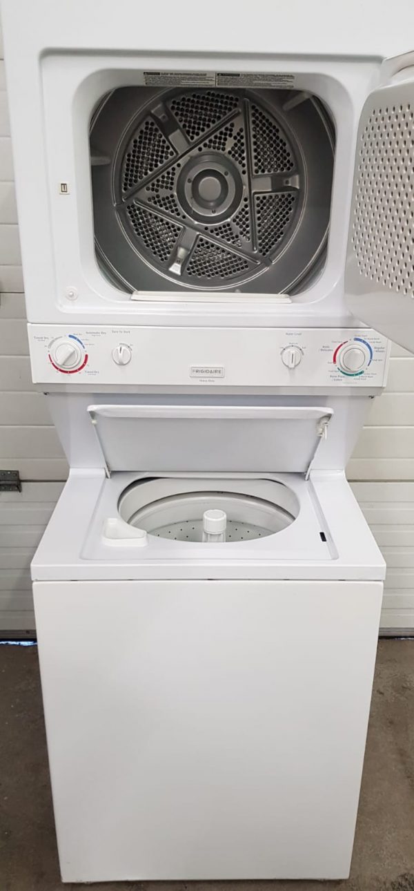 STACKABLE UNIT WASHER AND DRYER FRIGIDAIRE MEX731CA/FS2