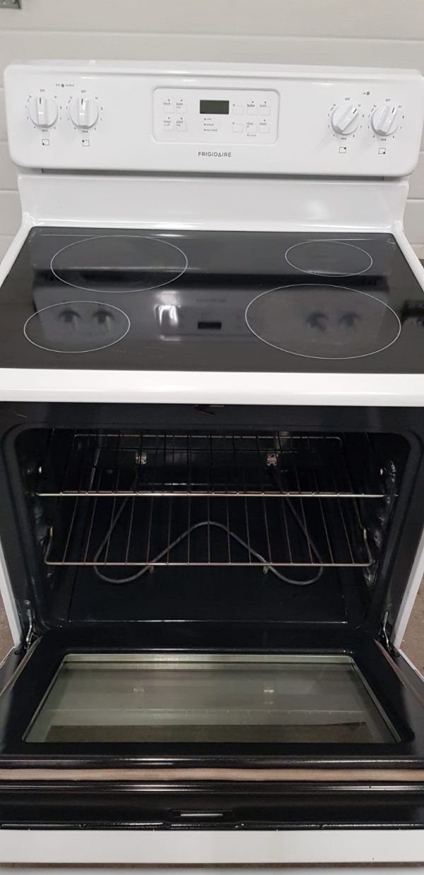 Electrical Stove Frigidaire Cfef3014twc