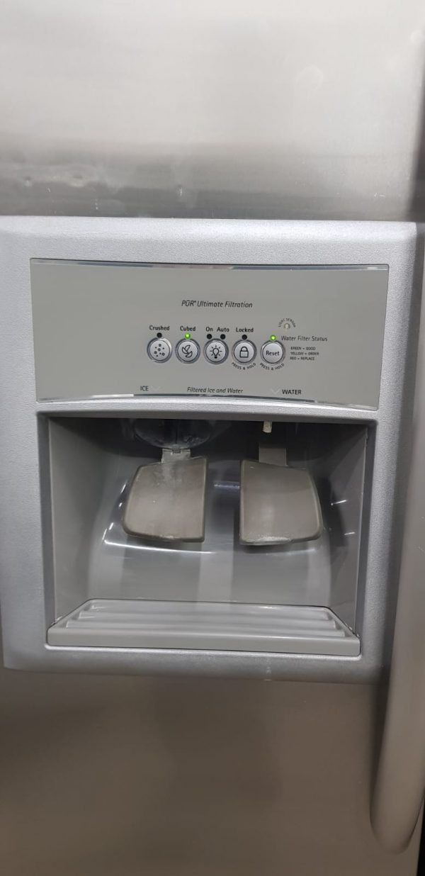 Kenmore Refrigerator - 106.44423601