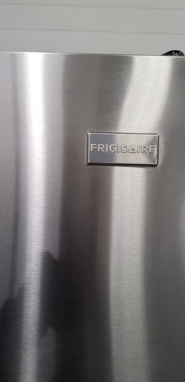 Refrigerator Frigidaire - Ffht1621qs5
