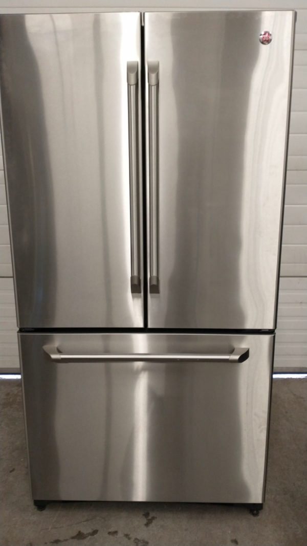 Refrigerator Counter Depth - GE Café Cfcp1niycss