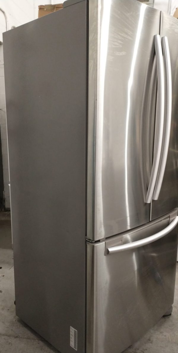 Refrigerator - Samsung Rf197acrs