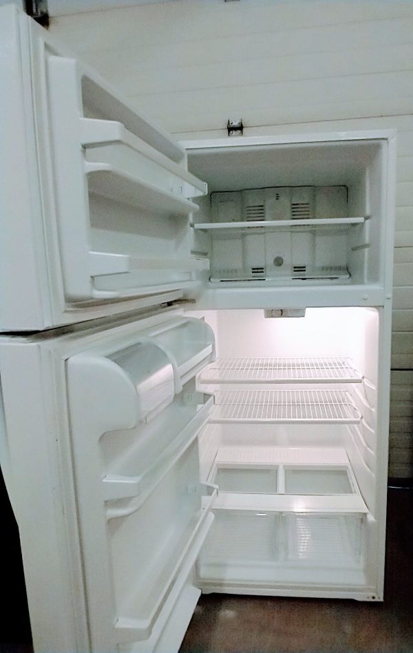 Refrigerator Whirlpool Wrt134tfdw00