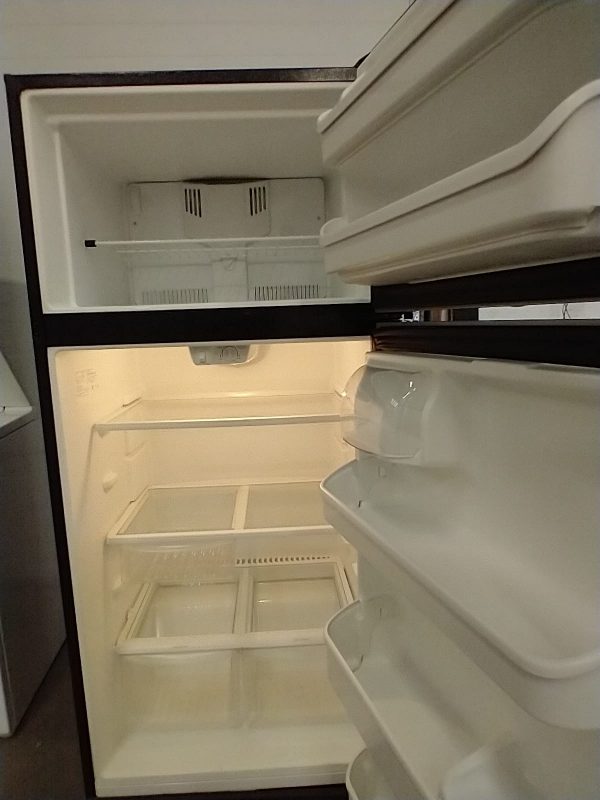 Refrigerator Frigidaire Cftr1826lm1