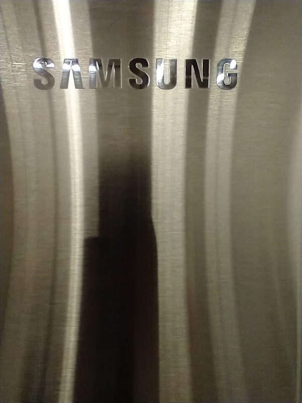 Refrigerator Samsung Rf25hmedbsr