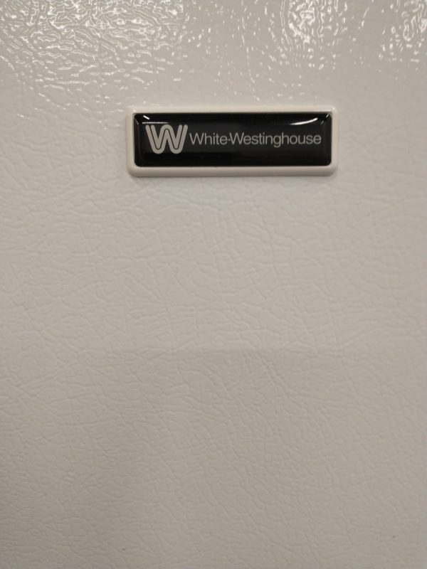 Refrigerator -westinghouse Mrt18grgw1