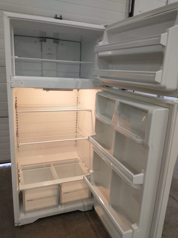 Refrigerator -westinghouse Mrt18grgw1