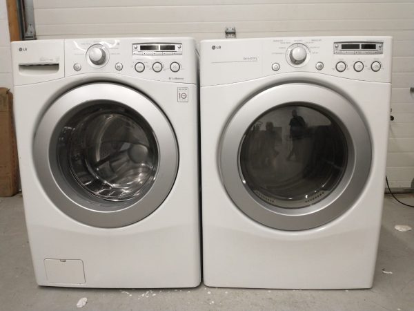 SET LG WASHER WM2050CW AND DRYER DLE2050W
