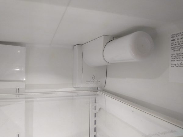 Used Refrigerator Frigidaire Counter Depth - Fphf2399mf0 - One Tray Missing