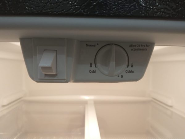 Refrigerator Frigidaire - Frt21hs6js0