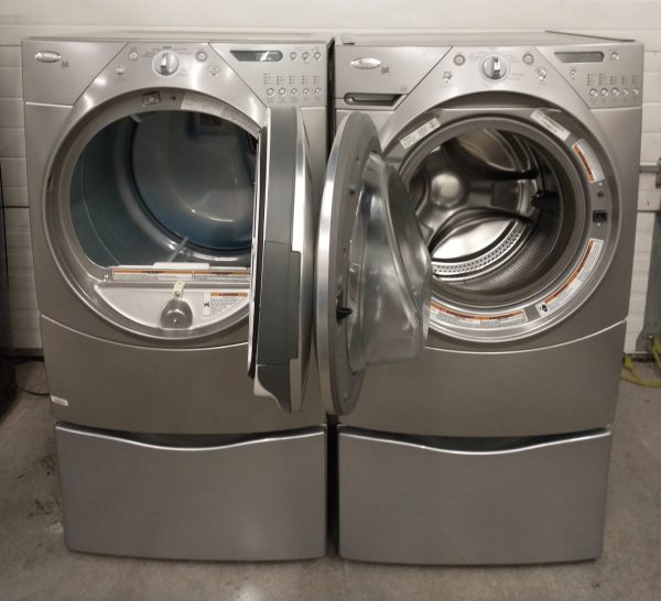 Set Whirlpool - Washer Wfw9300vu02 And Dryer Ywed9300vu0 With Pedestals