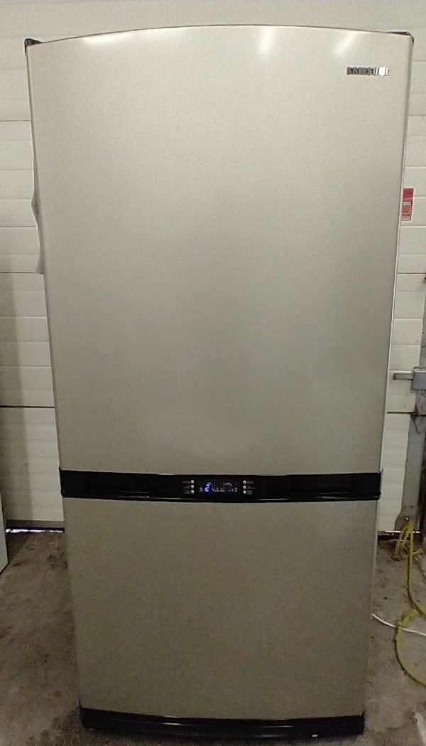 Used Refrigerator Samsung - Counter Depth Rb193kasb
