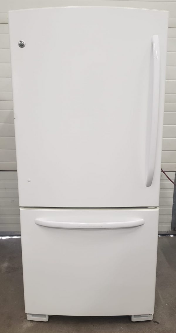Refrigerator - GE Gbsc0hbxcrww
