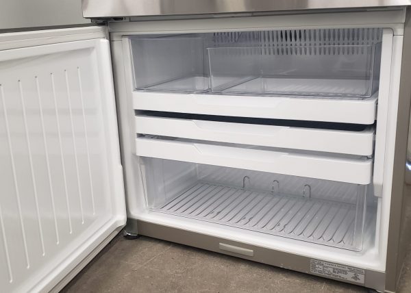 Used Refrigerator - Fisher&paykel Rf170blpx6