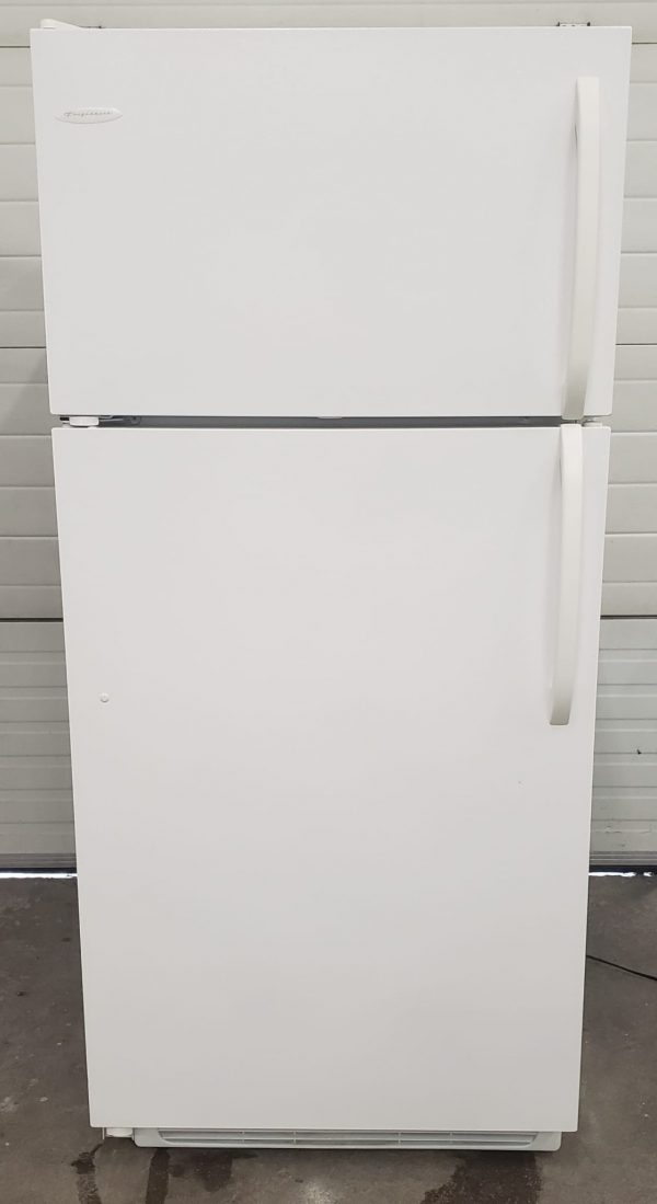 Refrigerator - Frigidaire Frt18b4aw4