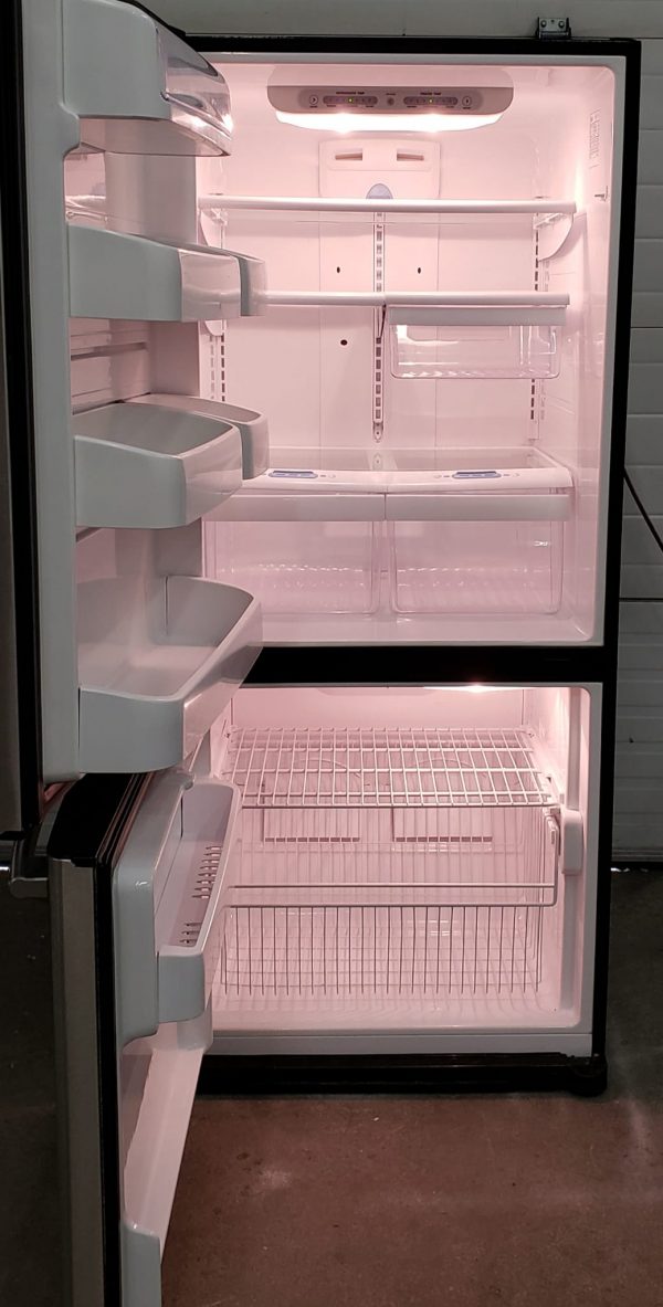 Used Refrigerator - LG Lbn20515st