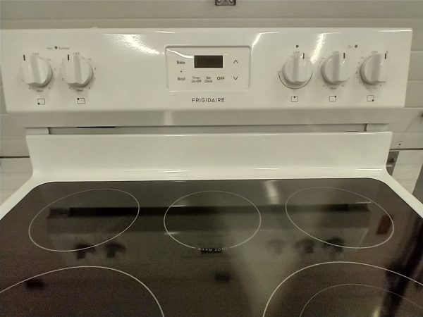 Used Electrical - Stove Frigidaire Fcre305cawa