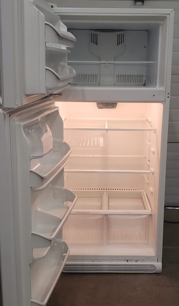 Used Refrigerator - Frigidaire Frt18g6jw