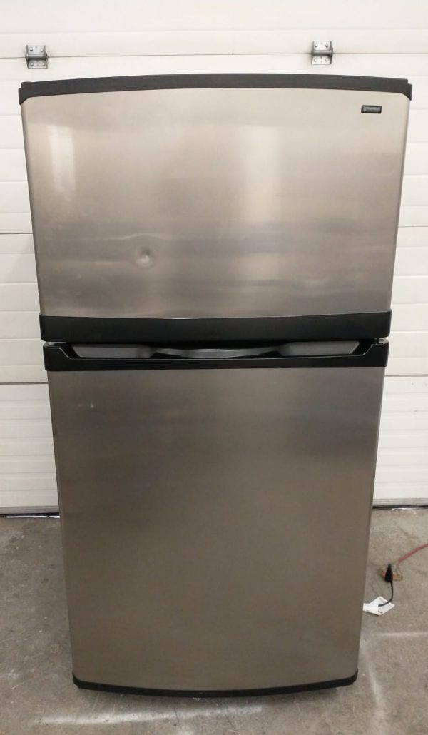 Used Refrigerator Kenmore 106.76243402
