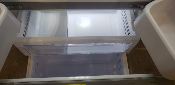 Used Refrigerator Samsung Rf18hfenbsr