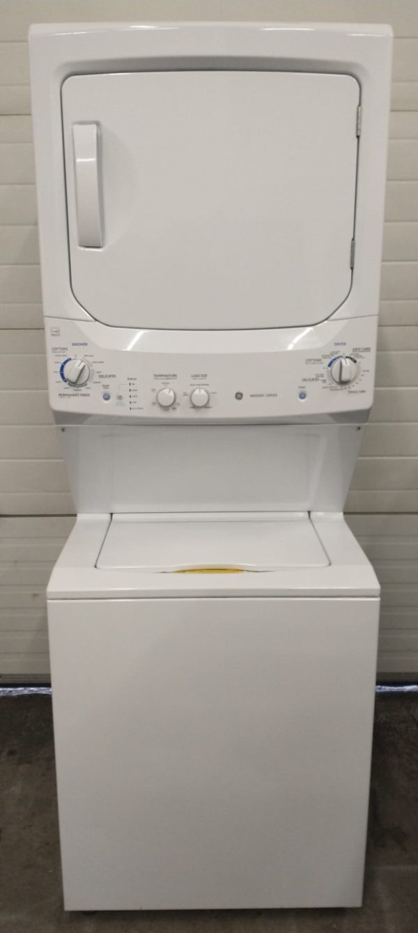 Used Laundry Center GE Gusn275ed1ww