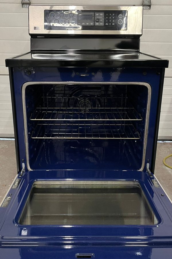 Used Electric LG stove LSB5682SS