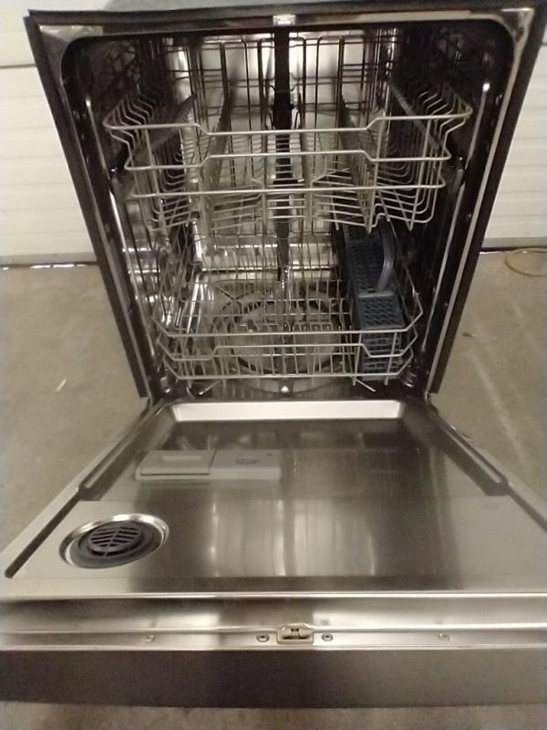 Used Dishwasher GE Gdf630ssf0ss