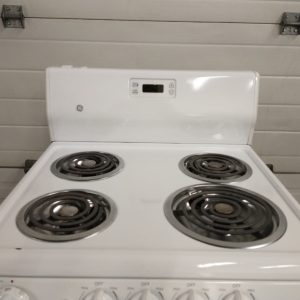 USED ELECTRICAL STOVE GE 4