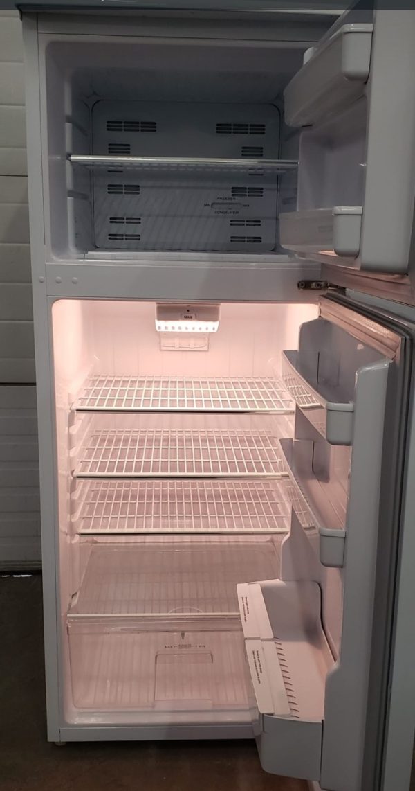 Used Refrigerator Danby Dff1144w