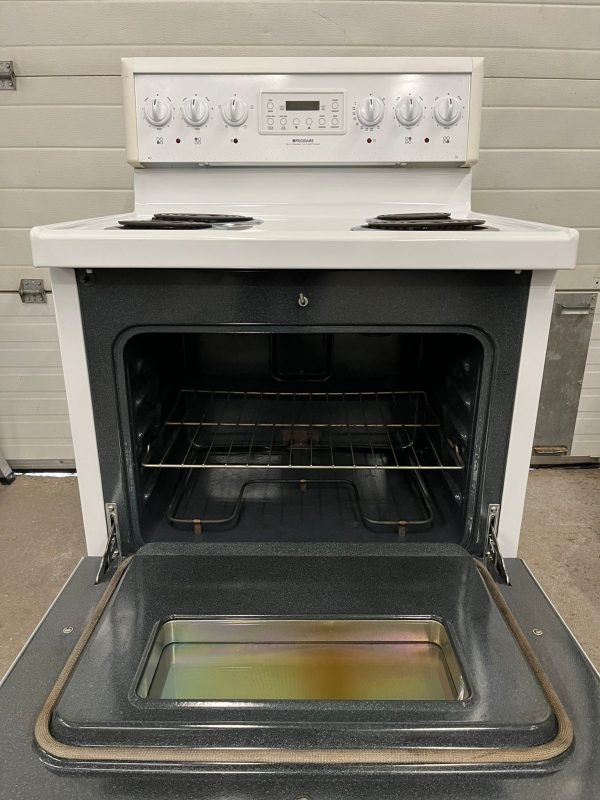USED ELECTRICAL STOVE FRIGIDAIRE CFEF357CES-1