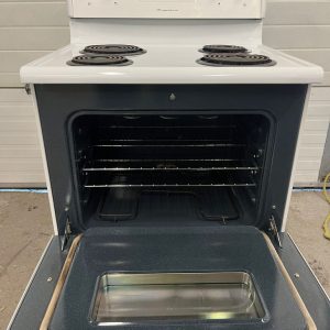 USED ELECTRICAL STOVE FRIGIDAIRE CFEF357CS3 1