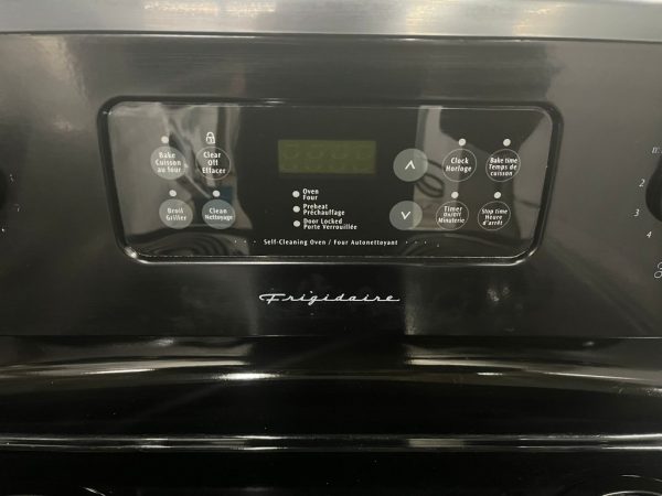 Used Electrical Stove Frigidaire Cfef357ec2