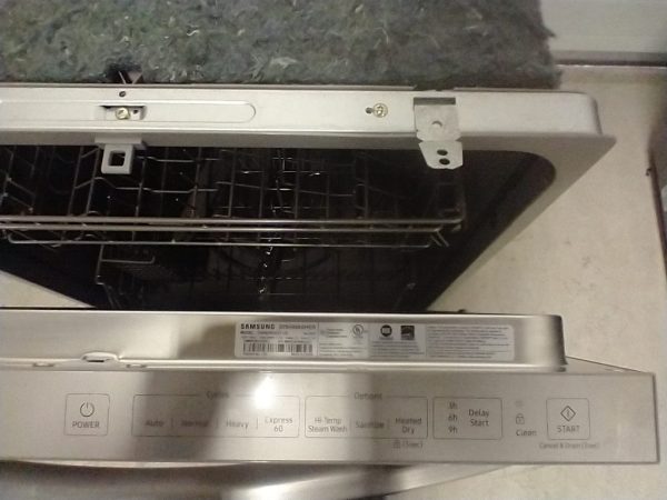 Used Dishwasher Samsung DW80R2031US