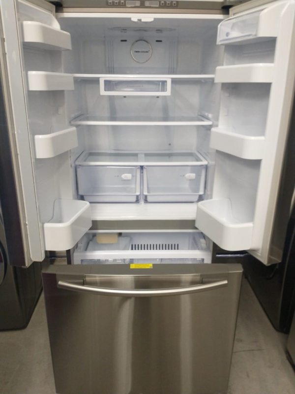 Open Box Floor Model Refrigerator Rf18hfenbsr Counter Depth