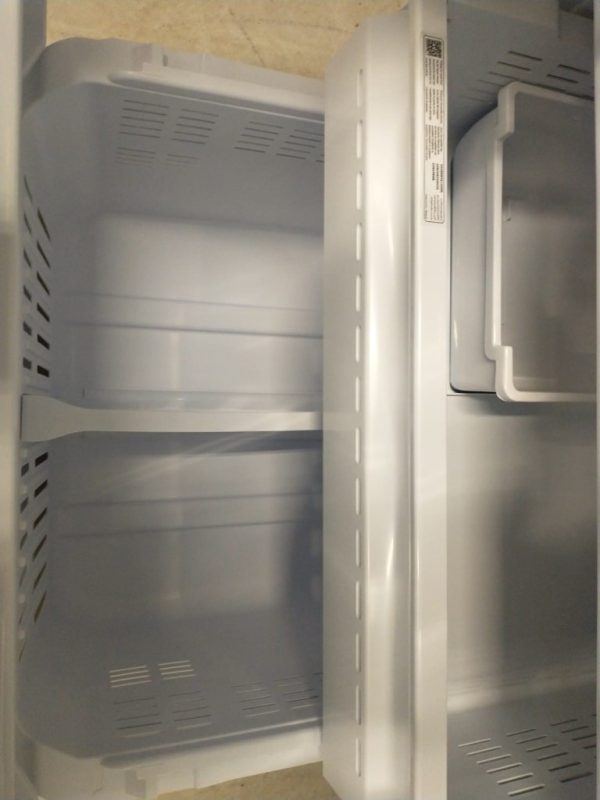 New Open Box Refrigerator Samsung Rf220nftasr/aa