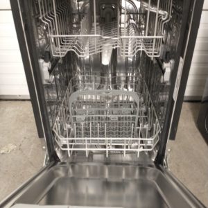 USED DISHWASHER FRIGIDAIRE FFBD1821MB0A APPARTMENT SIZE 2
