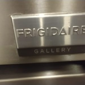 USED ELECTRICAL STOVE FRIGIDAIRE CGEF3055MFF 3 1