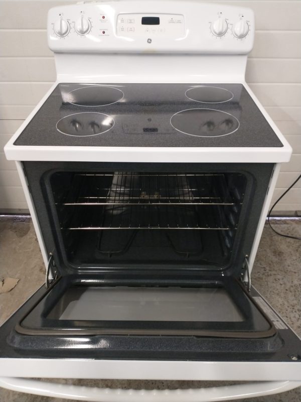 ELECTRICAL STOVE GE JCBS63D