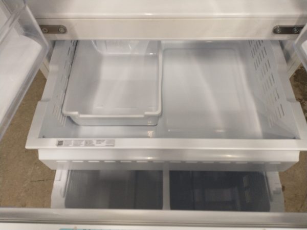 Open Box Floor Model Refrigerator Rf220nctaww