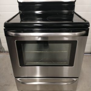 USED ELECTRICAL STOVE FRIGIDAIRE CFEF3048LSM 1