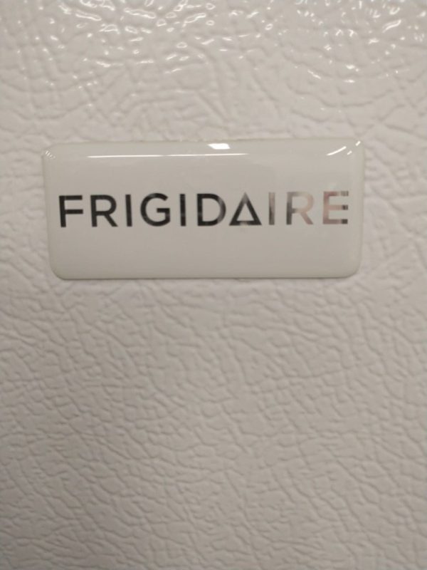 Used Refrigerator Frigidaire Fftt1515lwe