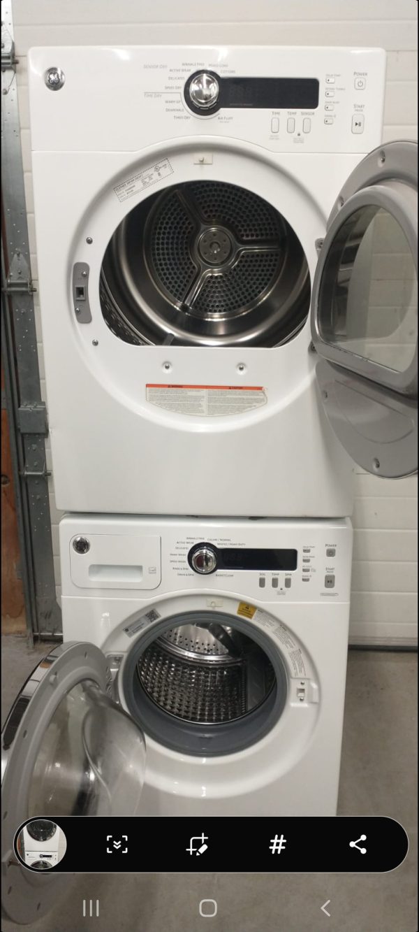 Used Set GE Appartment Size  Washer Wcvh4800k2ww & Dryer Pcvh480ek0ww