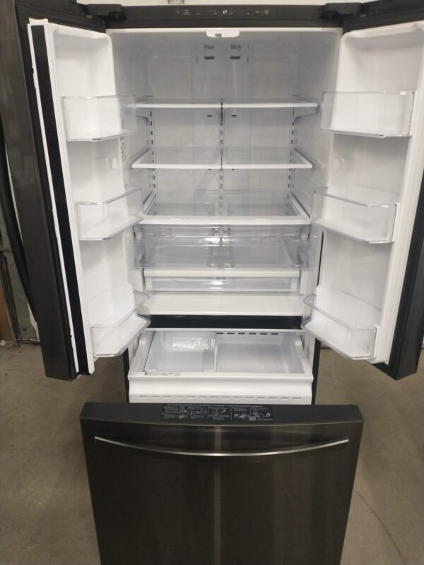 New Open Box Floor Model Samsung Refrigerator Rf220nftasg