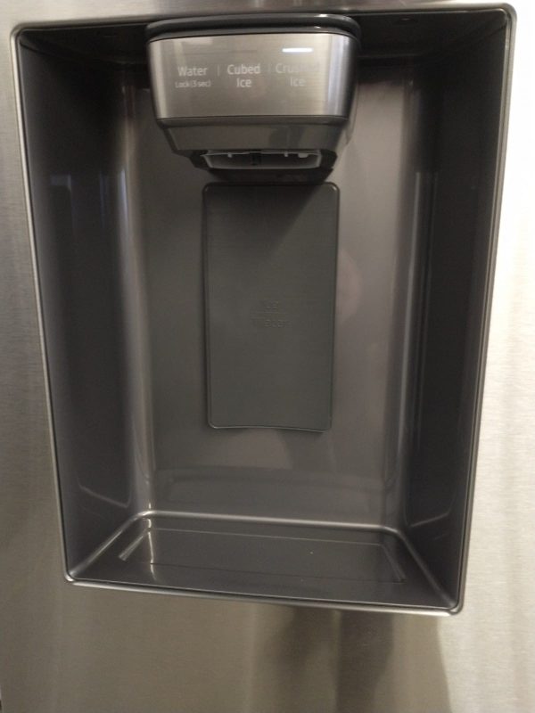 Refrigerator Samsung Rf27t5501sr/ac Used Less Then 1 Year