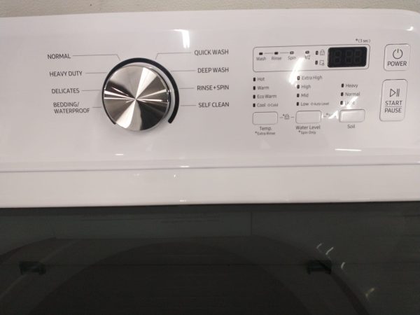 Open Box Floor Model Washing Machine Samsung WA44A3205AW