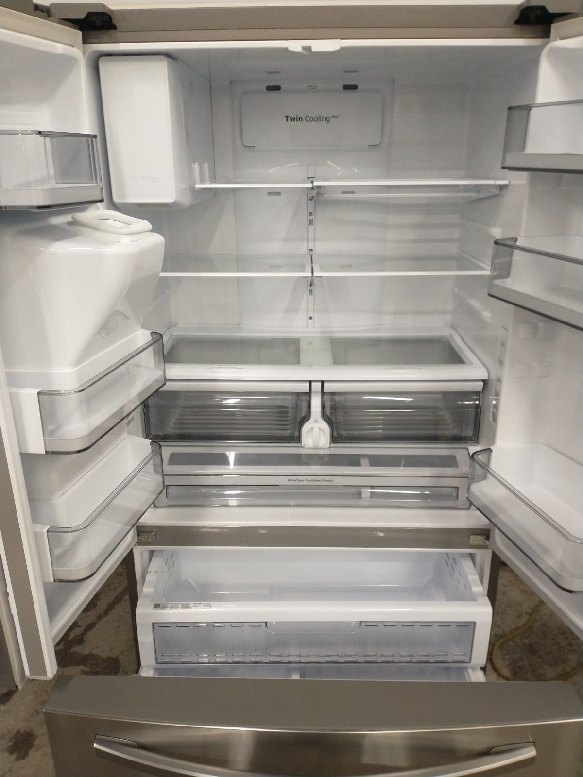 Order Your Used Refrigerator Samsung RF23R6201SR/AA Counter Depth Today!