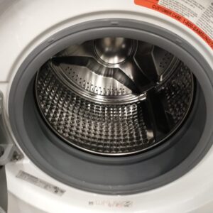 SAMSUNG WASHER LESS THAN 1 YEAR APPARTMENT SIZE WW22K6800AXWA2 4